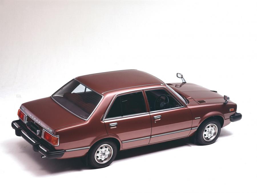  Honda Accord Saloon 1977 года  (фото 4 из 21)